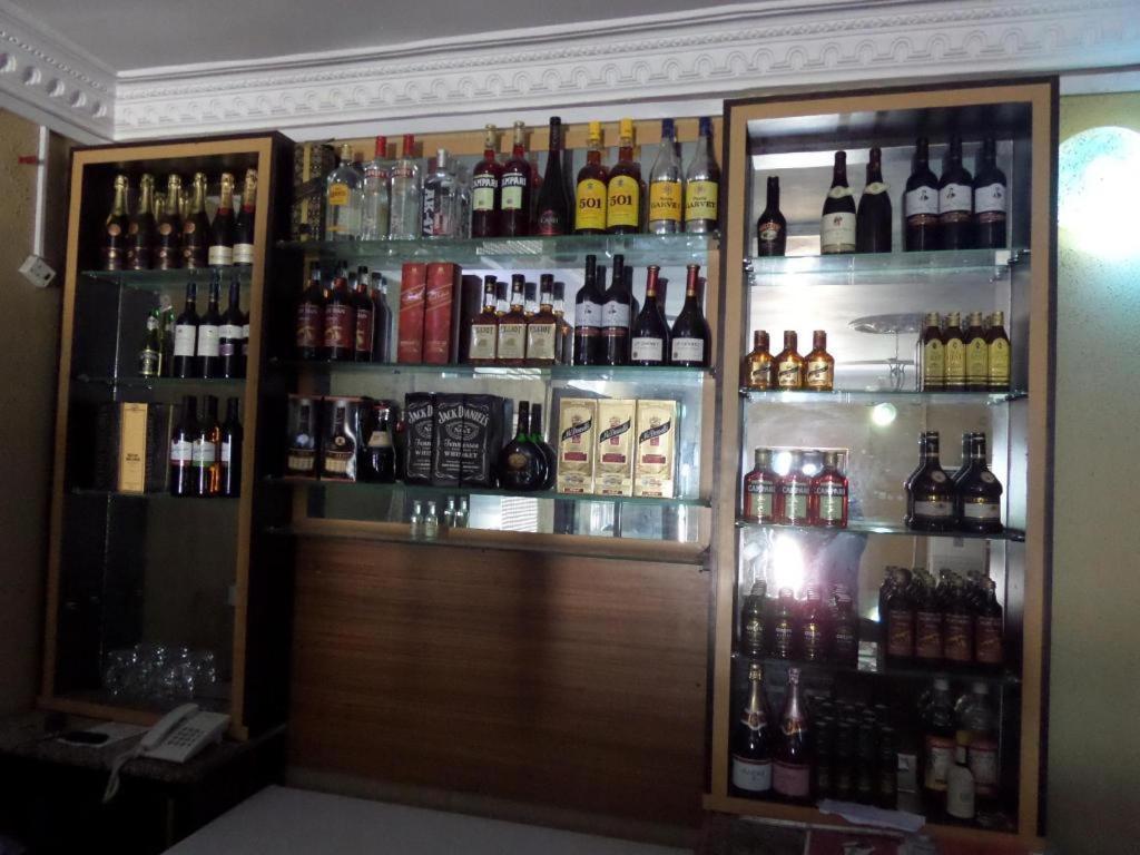 指引酒店及花园 Abeokuta 外观 照片