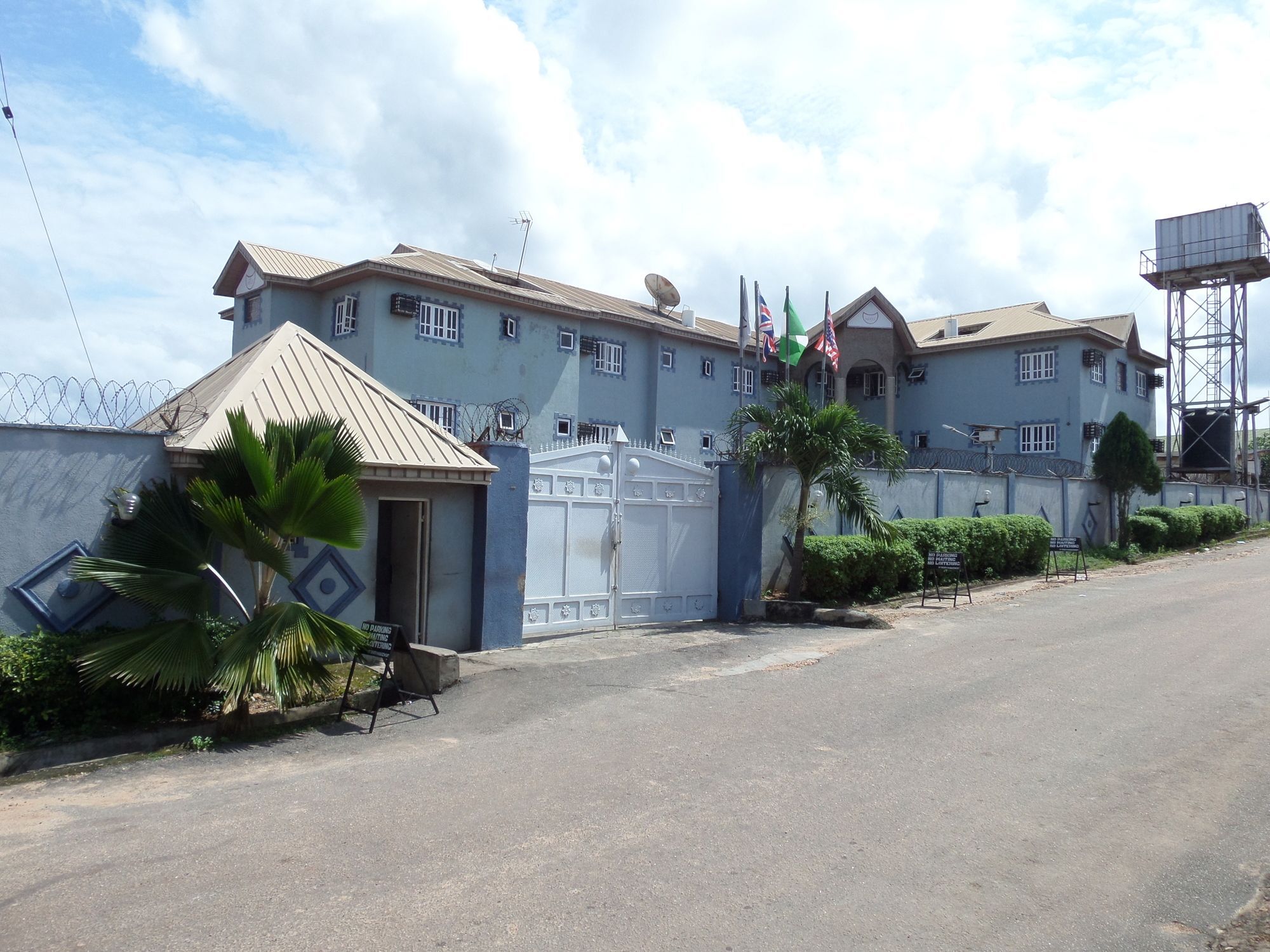 指引酒店及花园 Abeokuta 外观 照片